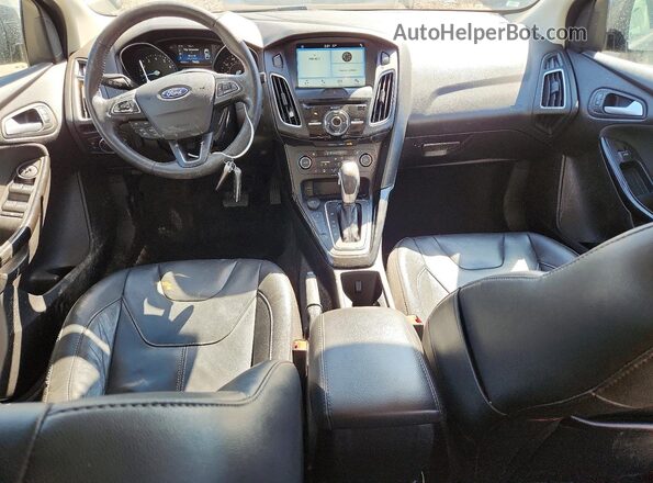 1FADP3J22JL309392 2018 FORD FOCUS Gray 