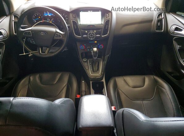 1FADP3J23HL314143 2017 FORD FOCUS Blue Dashboard view