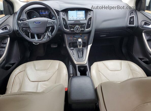 1FADP3J27GL369208 2016 FORD FOCUS White 