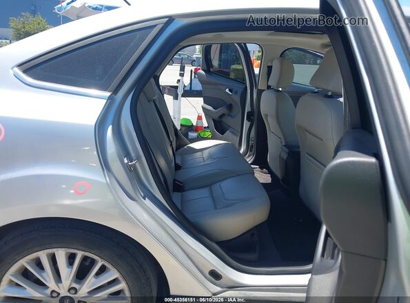 1FADP3J27JL279404 2018 FORD FOCUS Gray 