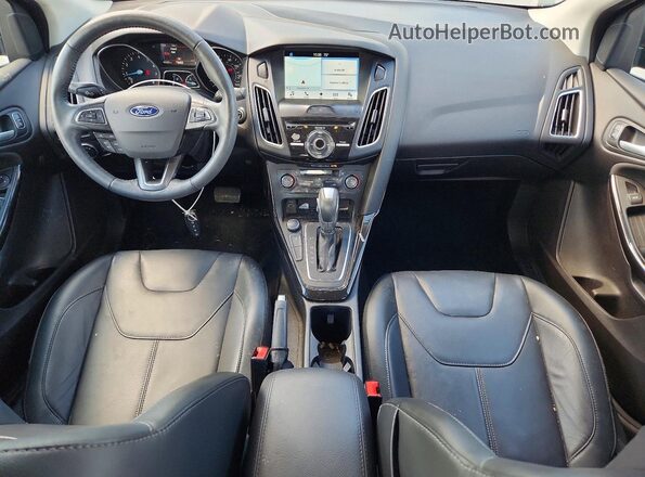 1FADP3J28HL260225 2017 FORD FOCUS Gray Առջևի վահանակի տեսք