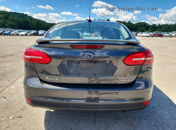 1FADP3J28HL260225 2017 FORD FOCUS Gray Հետևի տեսք