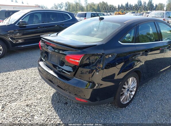 1FADP3J2XHL272621 2017 FORD FOCUS Black Vista frontal