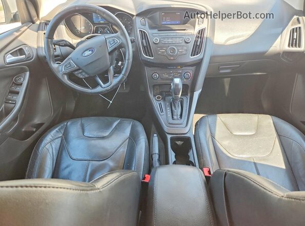1FADP3K20GL277632 2016 FORD FOCUS Silver Вид панелі приладів