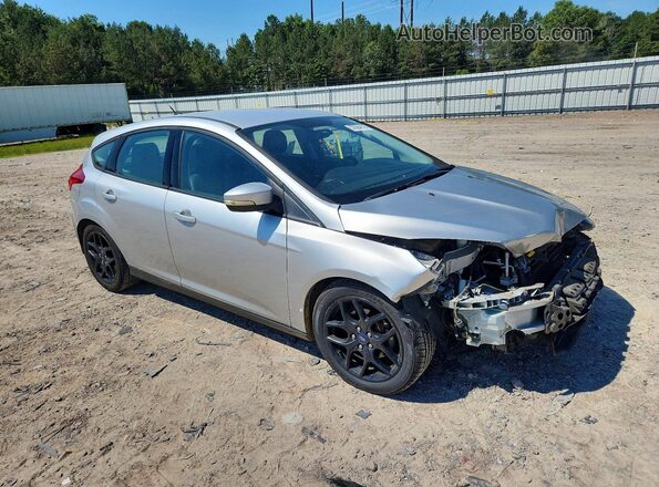 1FADP3K20GL277632 2016 FORD FOCUS Silver Передня права чверть