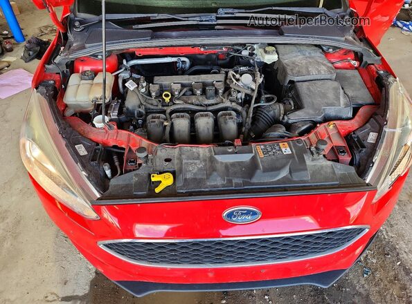 1FADP3K20HL232708 2017 FORD FOCUS Red Rear interior view