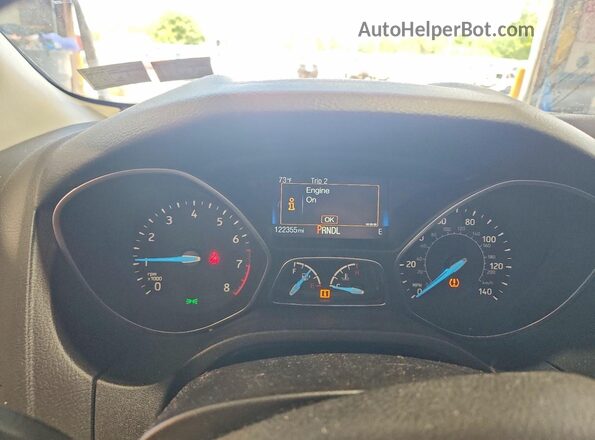 1FADP3K20HL232708 2017 FORD FOCUS Red Instrument cluster view