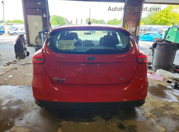 1FADP3K20HL232708 2017 FORD FOCUS Red Rear view