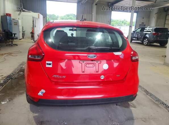 1FADP3K21GL264663 2016 FORD FOCUS Красный 
