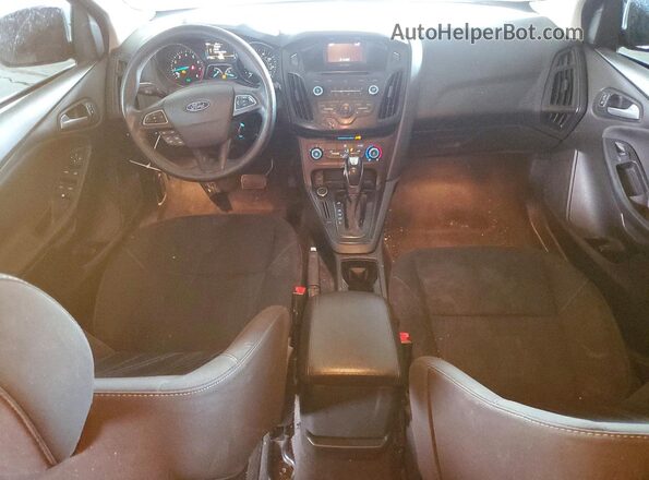 1FADP3K21GL283259 2016 FORD FOCUS Silver Widok deski rozdzielczej
