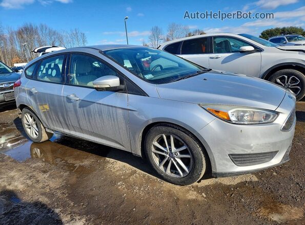 1FADP3K21HL248190 2017 FORD FOCUS Silver Przód prawy