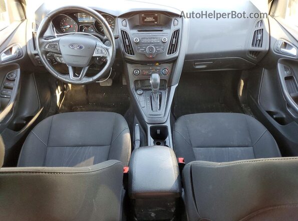 1FADP3K21HL280492 2017 FORD FOCUS Gray Widok deski rozdzielczej
