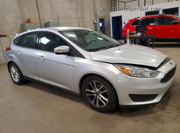 1FADP3K22GL203211 2016 FORD FOCUS Silver Front right