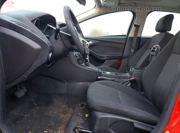 1FADP3K22GL213317 2016 FORD FOCUS Red Սալոնի դիմացի տեսք