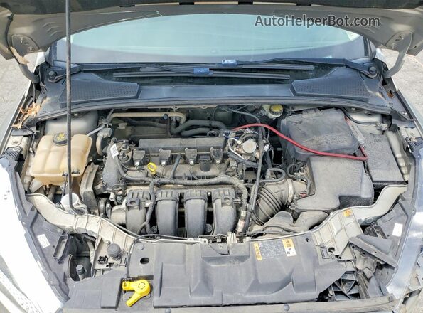 1FADP3K22GL359152 2016 FORD FOCUS Beige Սալոնի հետևի տեսք