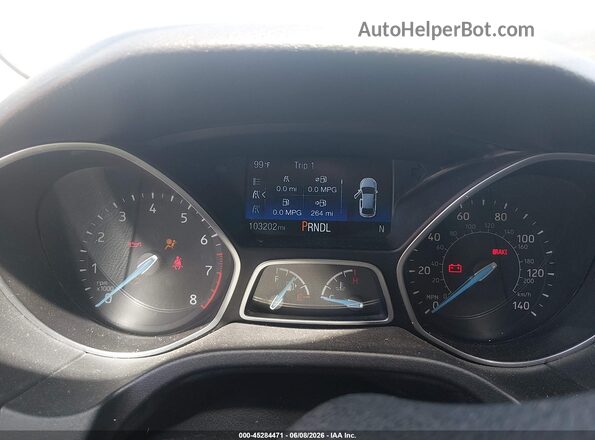 1FADP3K22GL361063 2016 FORD FOCUS Gray Rear seats view