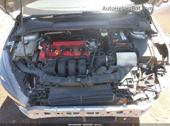 1FADP3K22HL231544 2017 FORD FOCUS Silver Vista trasera