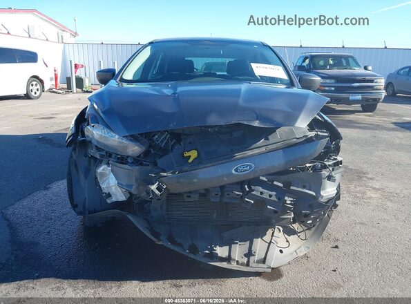 1FADP3K22JL315269 2018 FORD FOCUS Gray Vista frontal
