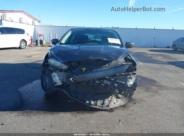 1FADP3K22JL315269 2018 FORD FOCUS Gray Vista interior trasera
