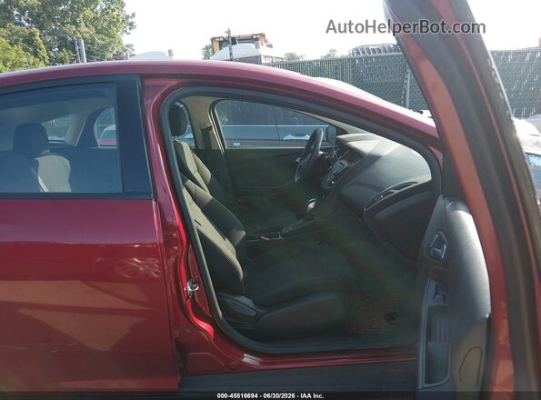 1FADP3K23GL236248 2016 FORD FOCUS Red Widok wnętrza z przodu