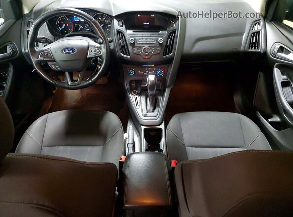 1FADP3K23GL246987 2016 FORD FOCUS Серый Вид панели приборов
