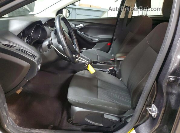 1FADP3K23GL246987 2016 FORD FOCUS Серый Вид салона спереди
