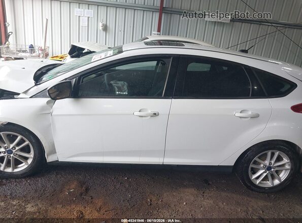 1FADP3K23GL284770 2016 FORD FOCUS White 360 interior view