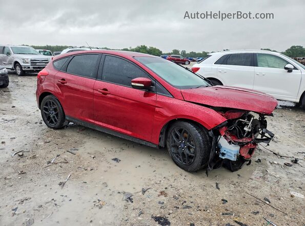 1FADP3K23GL312115 2016 FORD FOCUS Red Przód prawy