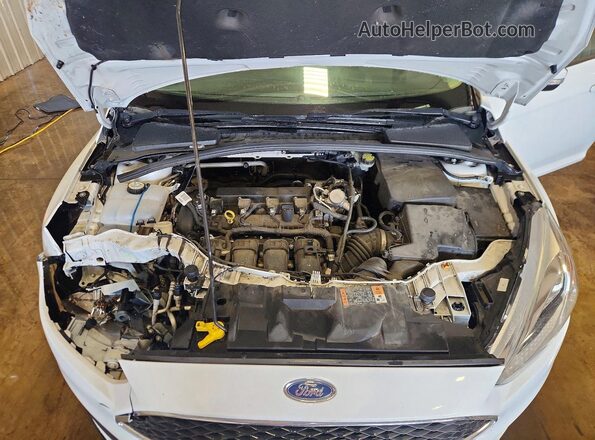 1FADP3K23GL389163 2016 FORD FOCUS White უკანა სალონის ხედი