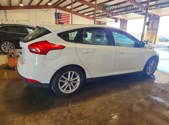 1FADP3K23GL389163 2016 FORD FOCUS White უკანა მარჯვენა