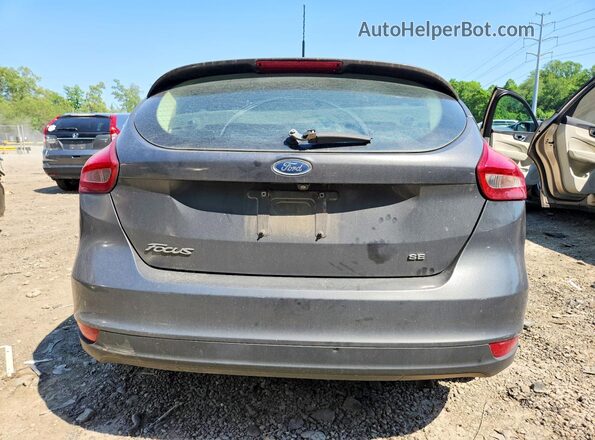 1FADP3K23JL245975 2018 FORD FOCUS Серый Вид сзади