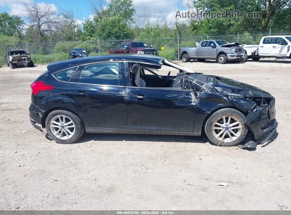 1FADP3K23JL260329 2018 FORD FOCUS Черный Вид задней части салона