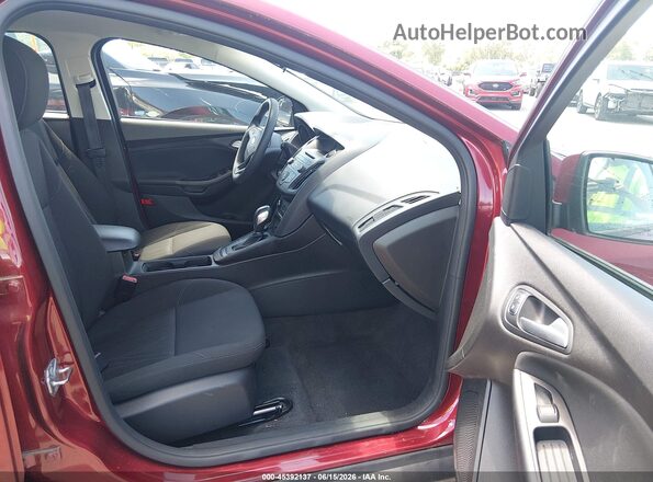 1FADP3K24GL213366 2016 FORD FOCUS Red წინა სალონის ხედი