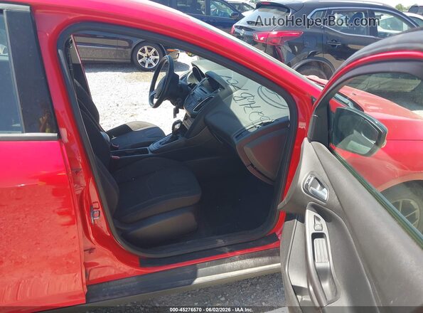 1FADP3K24GL286950 2016 FORD FOCUS Red Սալոնի դիմացի տեսք