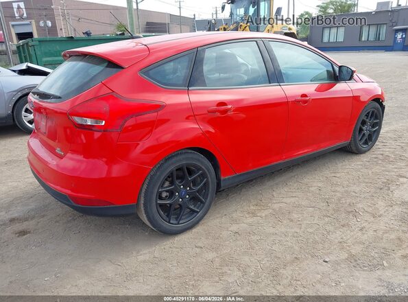 1FADP3K24GL378592 2016 FORD FOCUS Red Задня права чверть