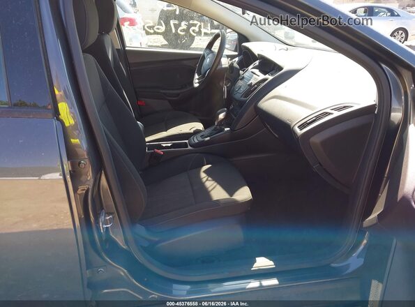 1FADP3K24HL275593 2017 FORD FOCUS Gray Front interior view