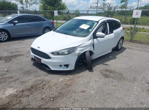 1FADP3K24JL332381 2018 FORD FOCUS White Front left