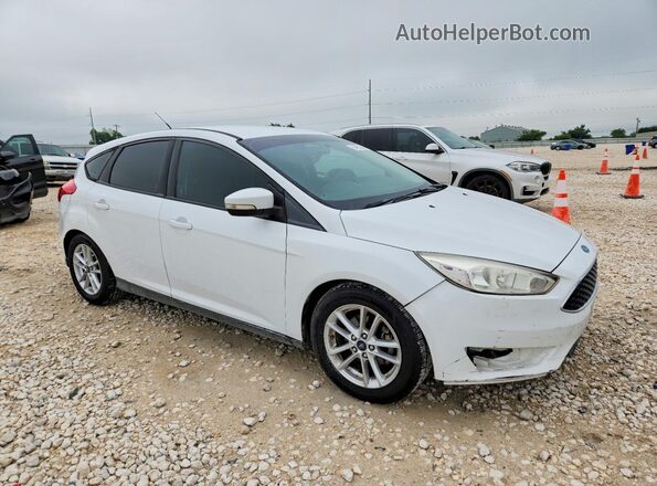 1FADP3K25GL244867 2016 FORD FOCUS Белый Передняя правая четверть