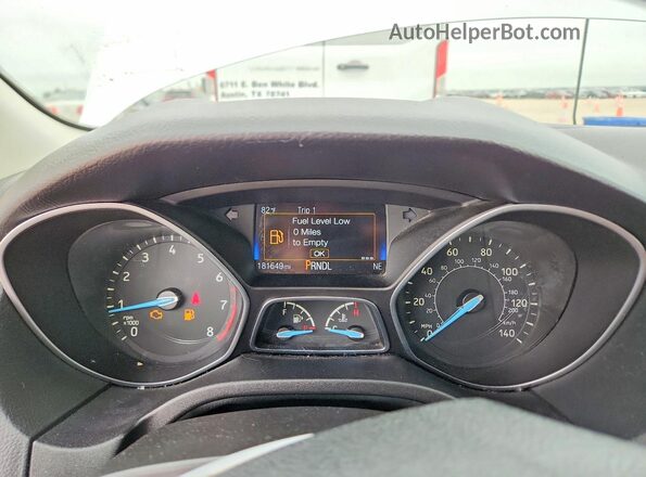 1FADP3K25GL244867 2016 FORD FOCUS Белый Вид щитка приборов