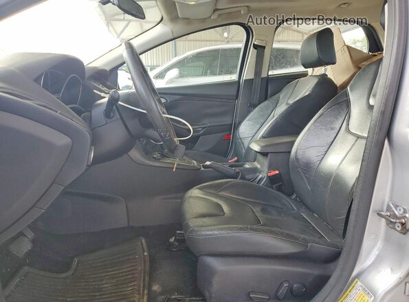 1FADP3K25GL316134 2016 FORD FOCUS Silver 
