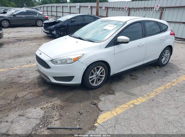 1FADP3K25HL336272 2017 FORD FOCUS White Front left