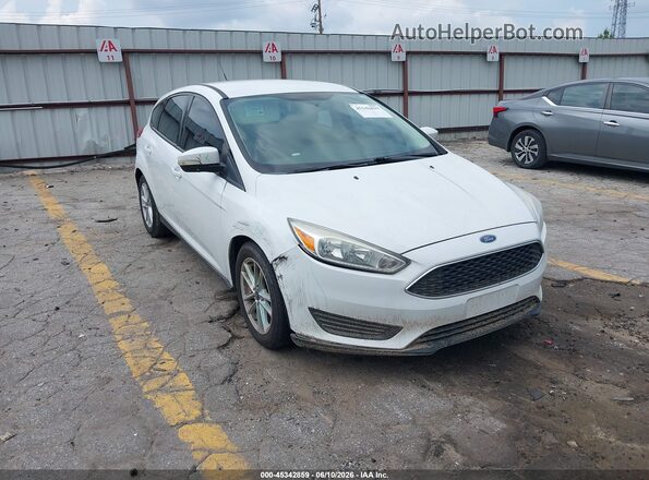 1FADP3K25HL336272 2017 FORD FOCUS White Front view