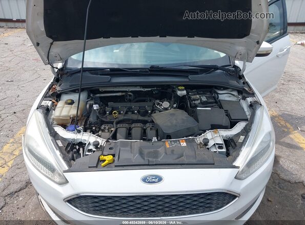 1FADP3K25HL336272 2017 FORD FOCUS White Rear view