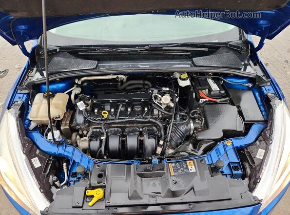 1FADP3K25JL272286 2018 FORD FOCUS Blue Vista del compartimento del motor