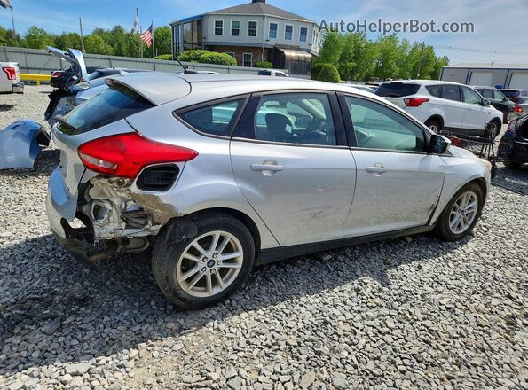 1FADP3K26HL279130 2017 FORD FOCUS Silver Задня права чверть