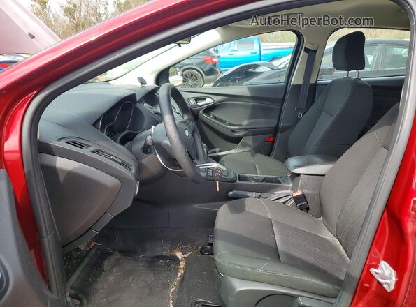 1FADP3K26HL332540 2017 FORD FOCUS Red წინა სალონის ხედი