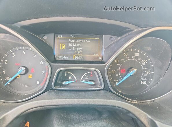 1FADP3K26JL206667 2018 FORD FOCUS White Instrument cluster view