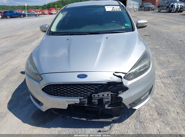 1FADP3K27GL225852 2016 FORD FOCUS Silver Вид задньої частини салону