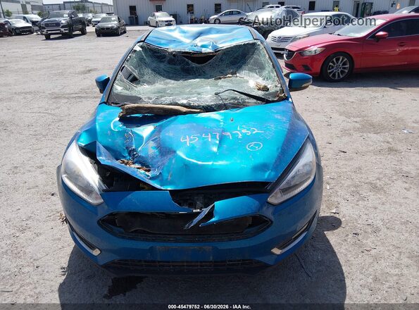 1FADP3K27GL360572 2016 FORD FOCUS Blue Instrument cluster view