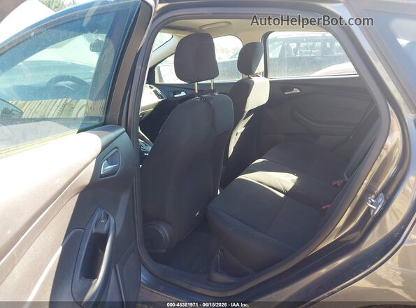 1FADP3K27JL214552 2018 FORD FOCUS Gray 